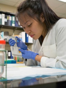 Student researcher in lab